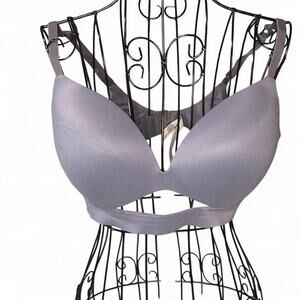 Victoria's Secret T-Shirt Wireless Bra 38C Purple Lightly Lined Front Cutout V